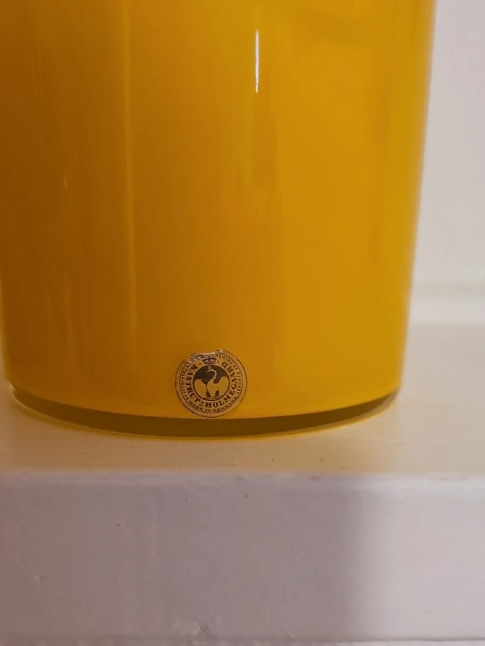 Holmegaard bright yellow